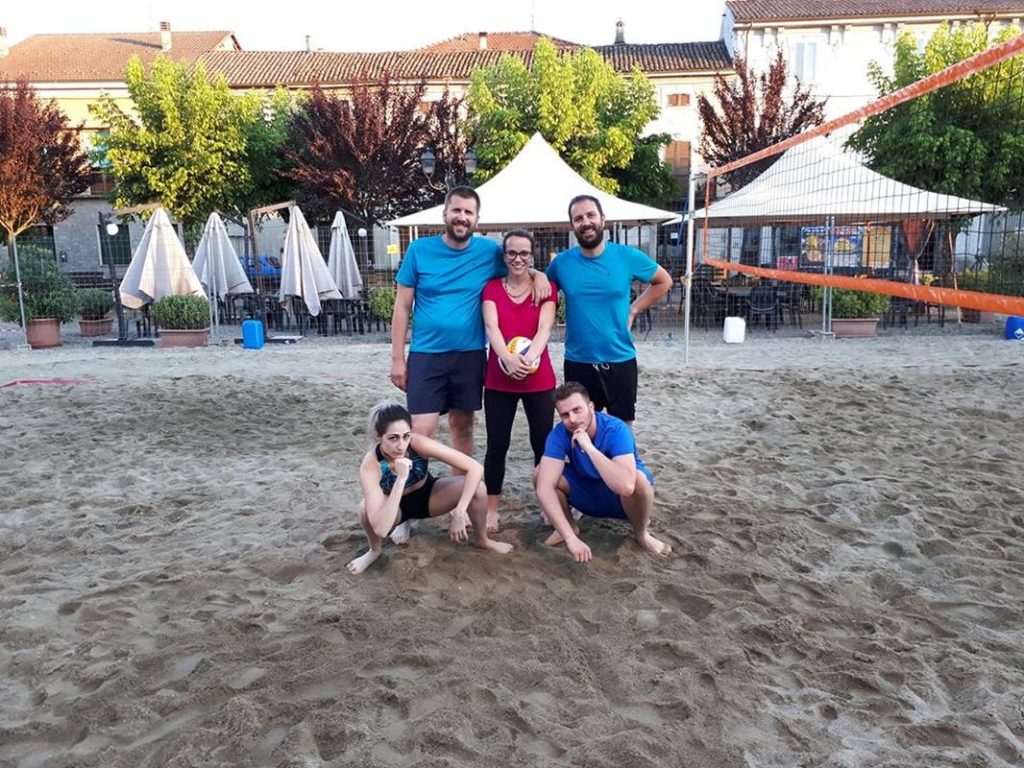 Beach volley Sezzadio, La bella e le bestie