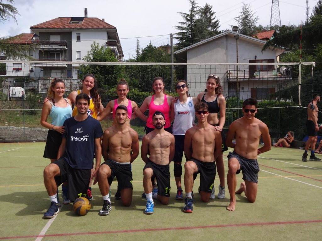 Lerma pallavolo in piscina