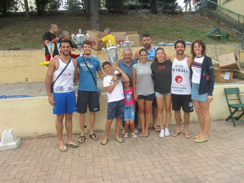 Lerma pallavolo in piscina