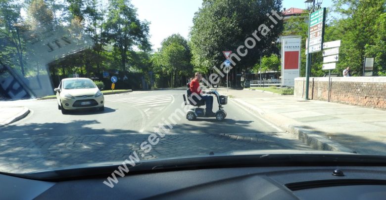 alla fine del ponte Carlo Alberto