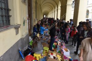 mercatino del bambino - giocando si impara