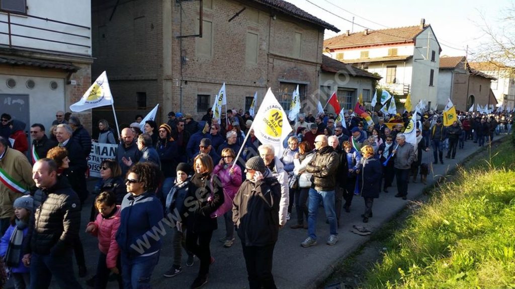 Sezzadio, marcia in difesa della falda acquifera