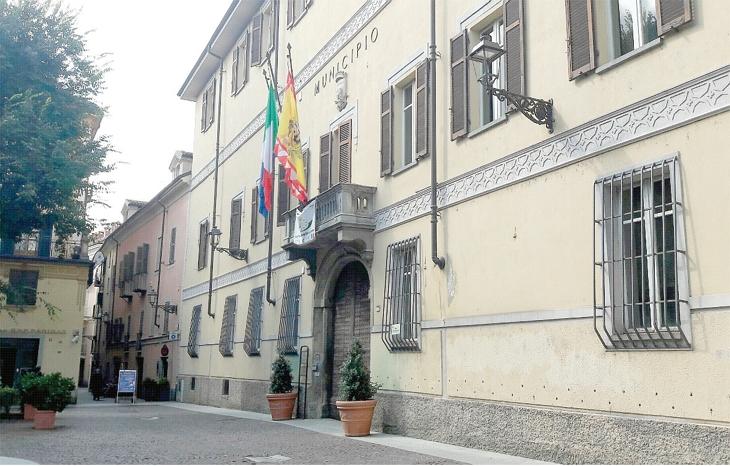 Acqui Terme, municipio, palazzo Levi