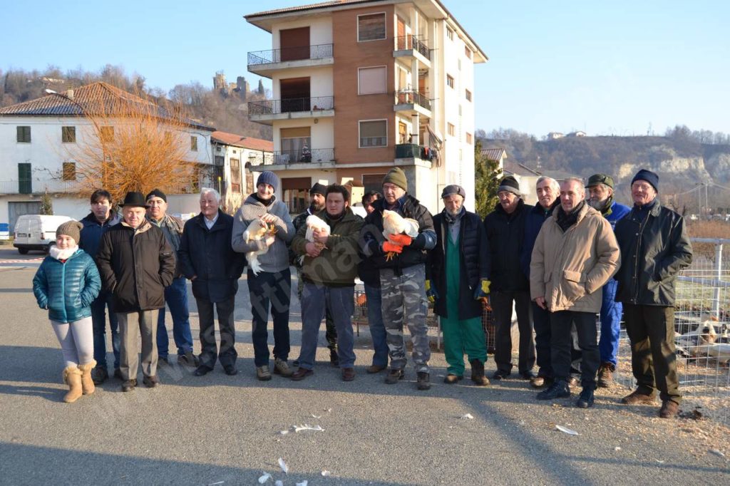 Vesime: grande fiera di Santa Lucia e del cappone nostrano