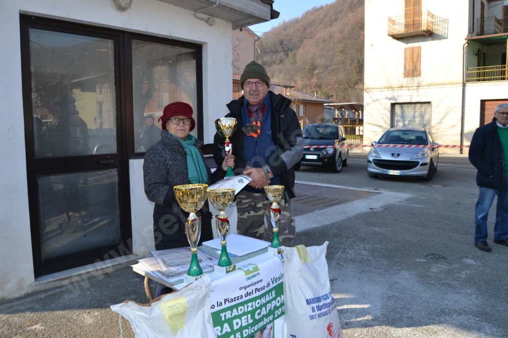 Vesime: grande fiera di Santa Lucia e del cappone nostrano