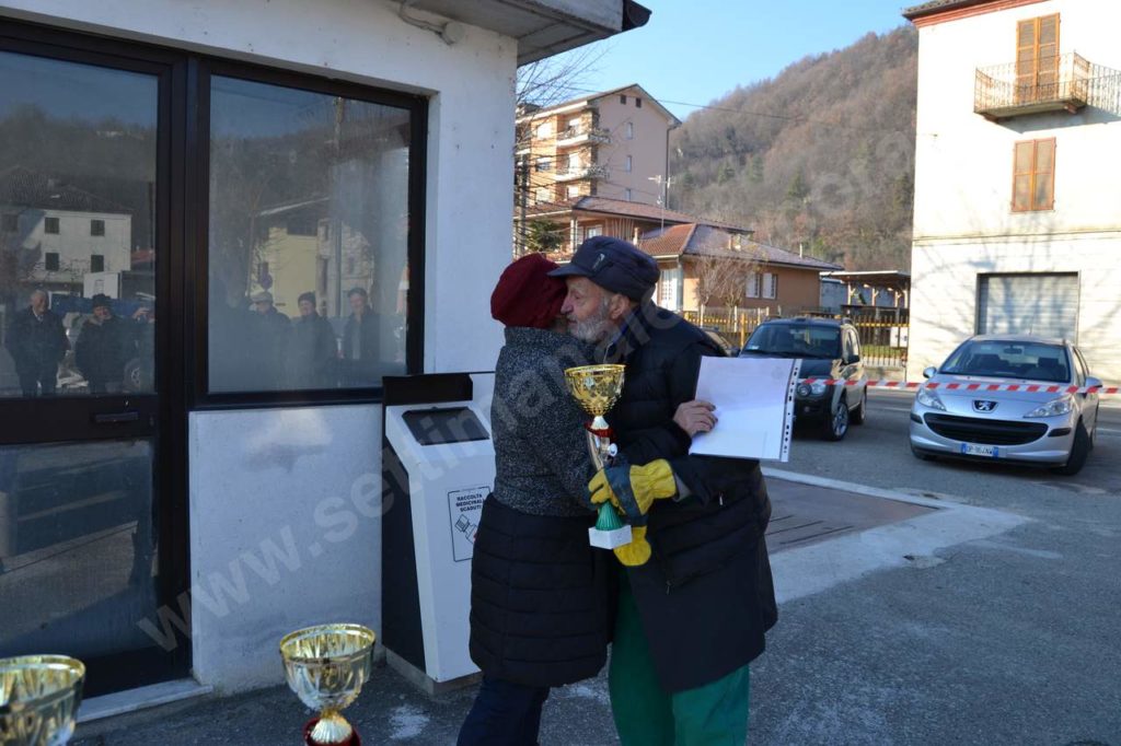 Vesime: grande fiera di Santa Lucia e del cappone nostrano