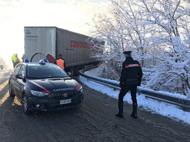 Emergenza neve, pattuglie dei Carabinieri impegnate in tutta la Provincia di Asti