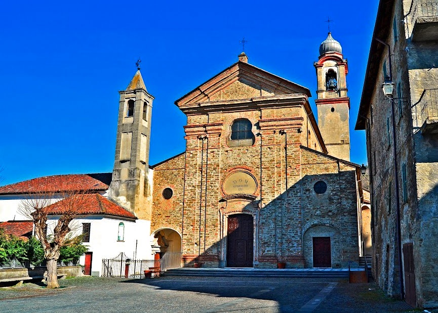 Melazzo, piazza San Guido