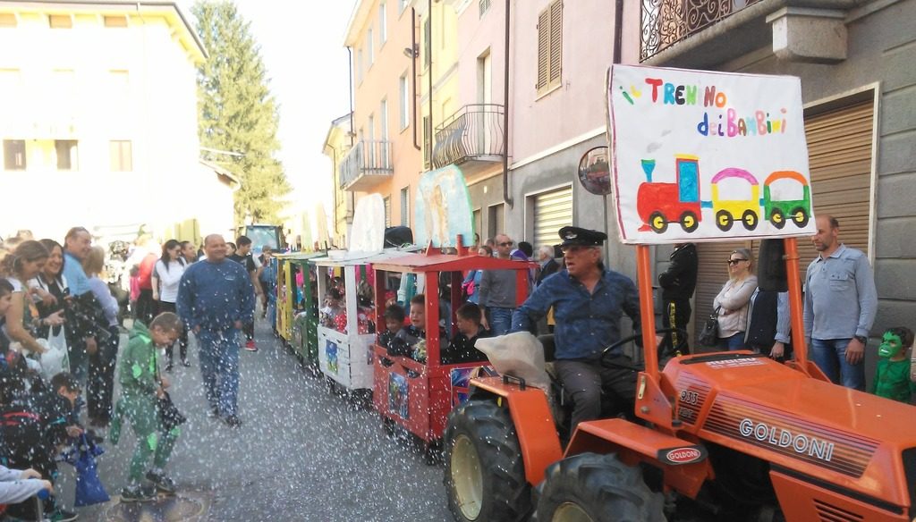 Castelnuovo Belbo un carnevale baciato dal sole