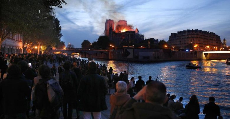 Cesare Nosiglia e l’incendio di Notre Dame