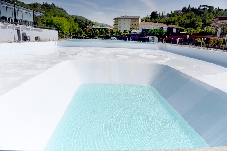 Proseguono i lavori per l’apertura della piscina di zona Bagni