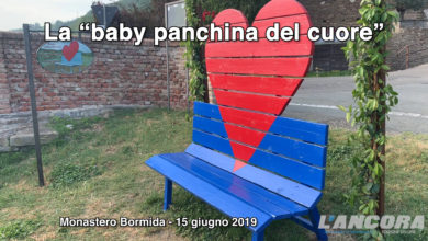 Monastero - La “baby panchina del cuore”