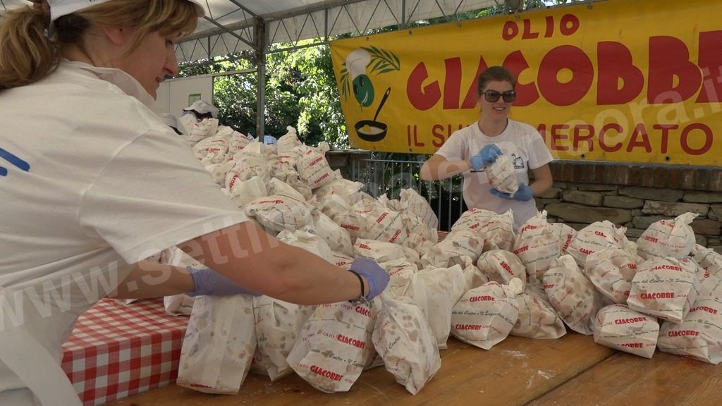 Visone: tanta gente in paese per la “Festa del Busìe”