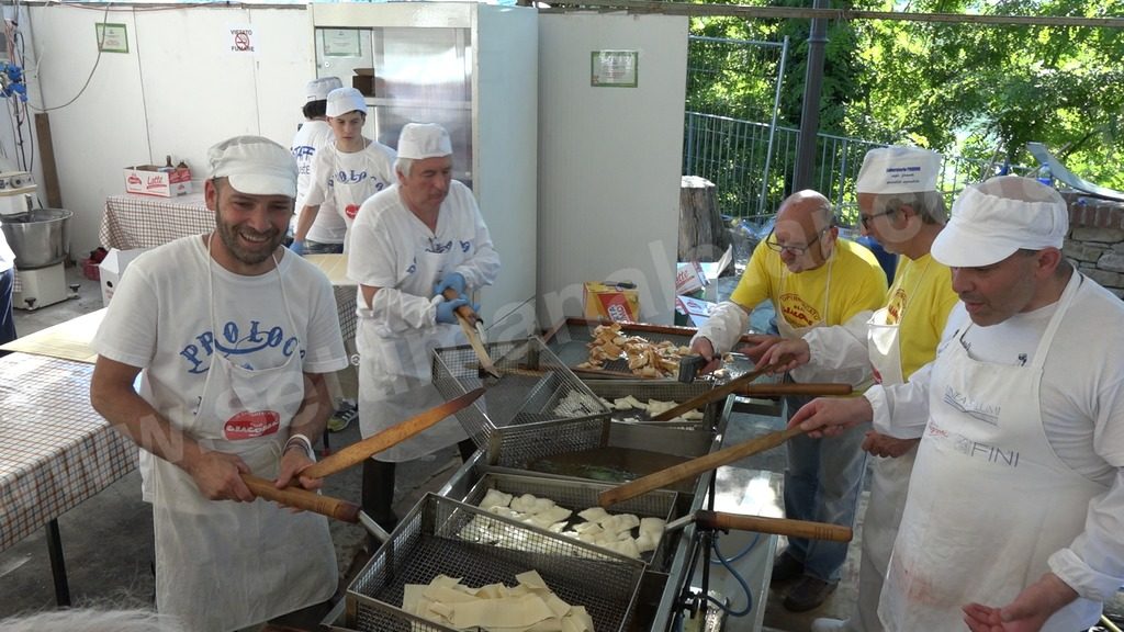 Visone: tanta gente in paese per la “Festa del Busìe”