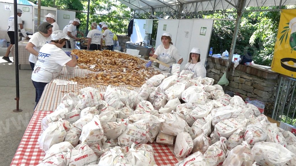 Visone: tanta gente in paese per la “Festa del Busìe”