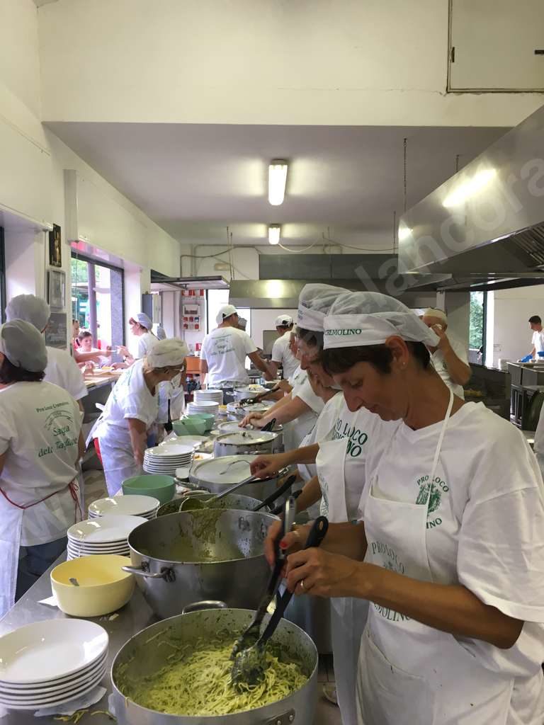 Cremolino: Per la sagra delle tagliatelle sono arrivati in migliaia