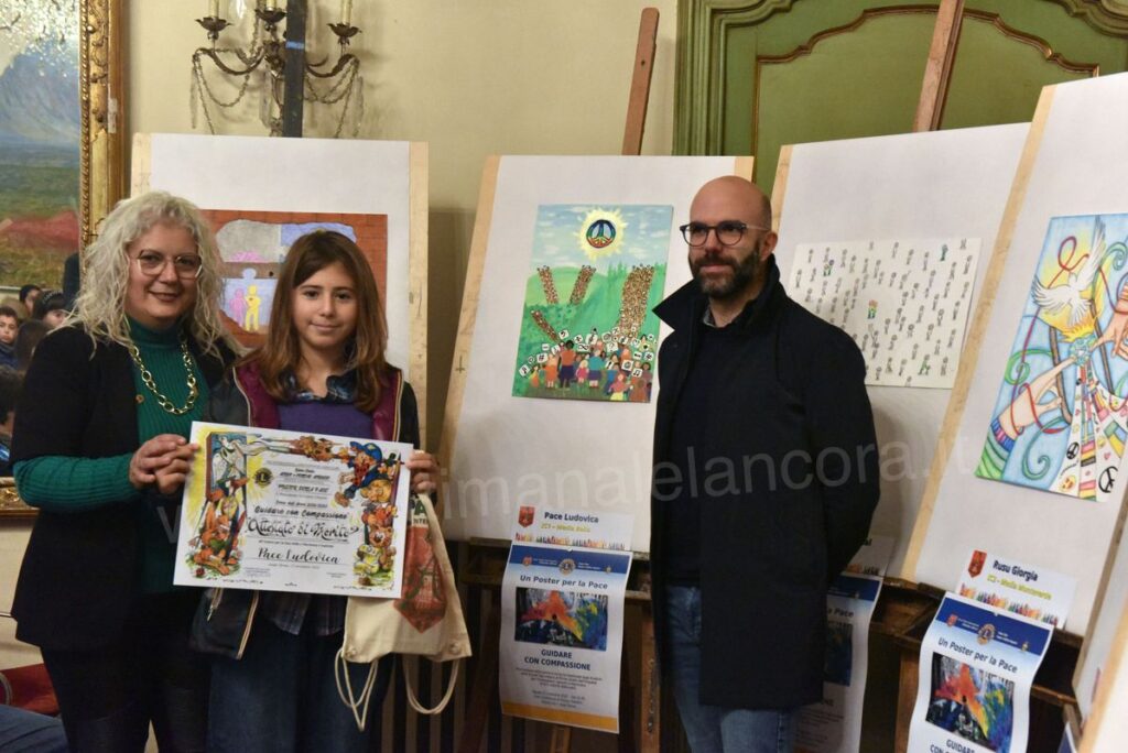 Premiazione Del Concorso Un Poster Per La Pace Settimanale Lancora